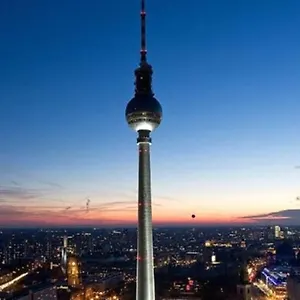 Romantic Style Alexanderplatz Apartmán Berlín